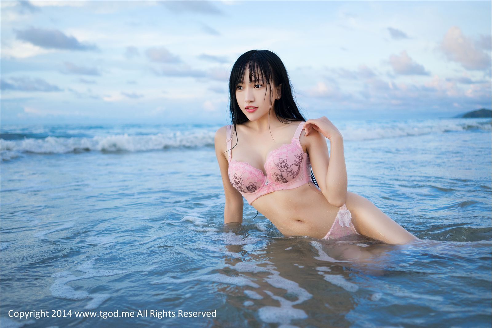 [TGOD推女神]2014.12.31 杨上萱